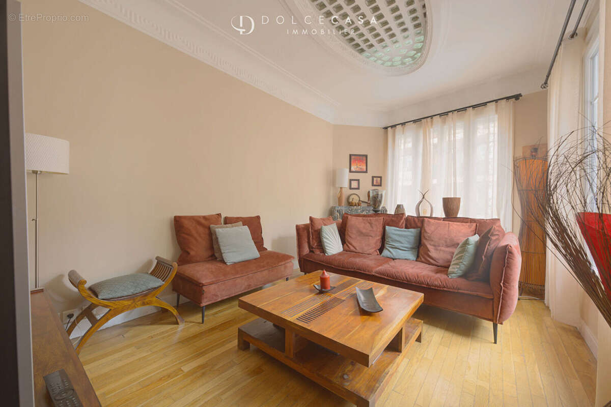 Maison à LE PERREUX-SUR-MARNE