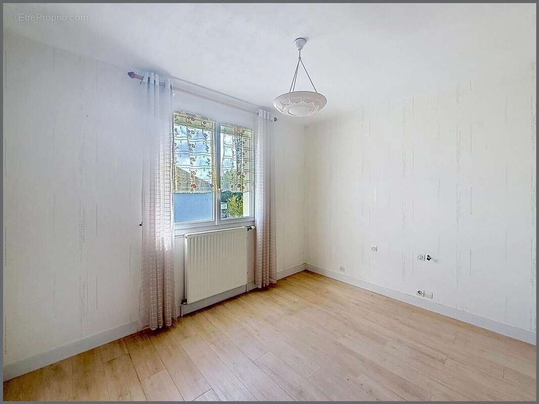 Photo 5 - Maison à PARCAY-MESLAY