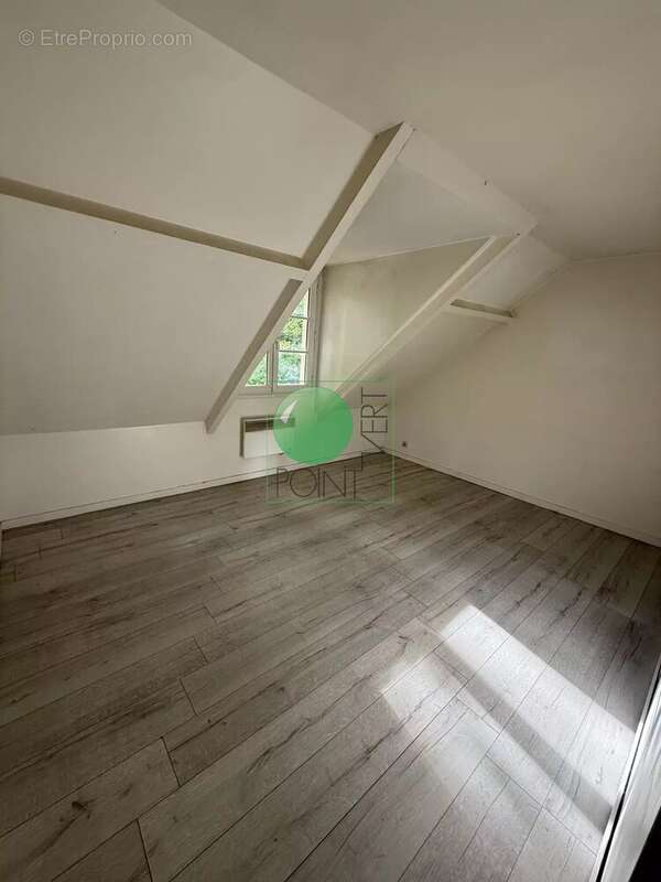 Appartement à LA FERTE-ALAIS