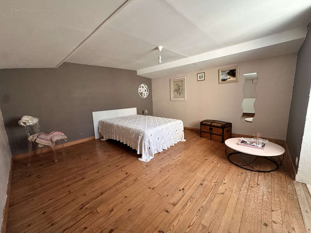 Photo 5 - Maison à XANTON-CHASSENON