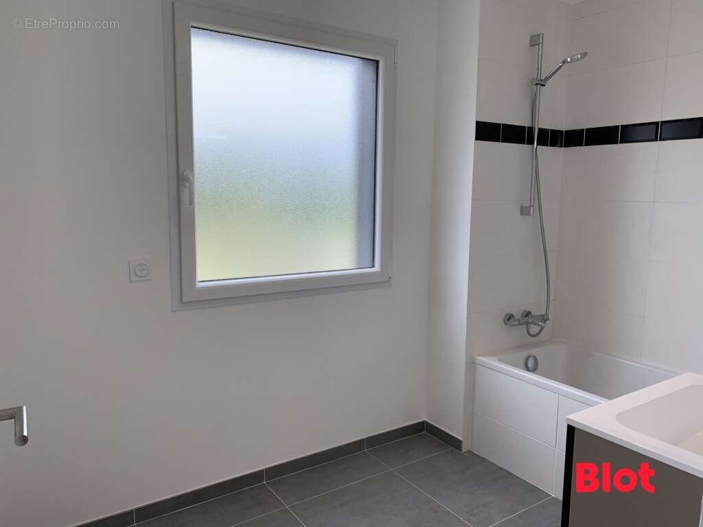 Maison à SAINT-GILLES