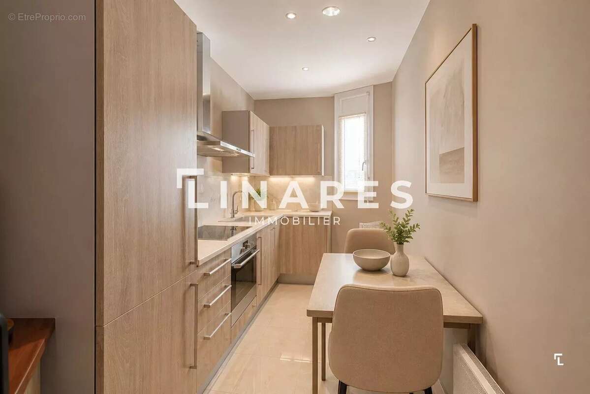 Appartement à MARSEILLE-8E