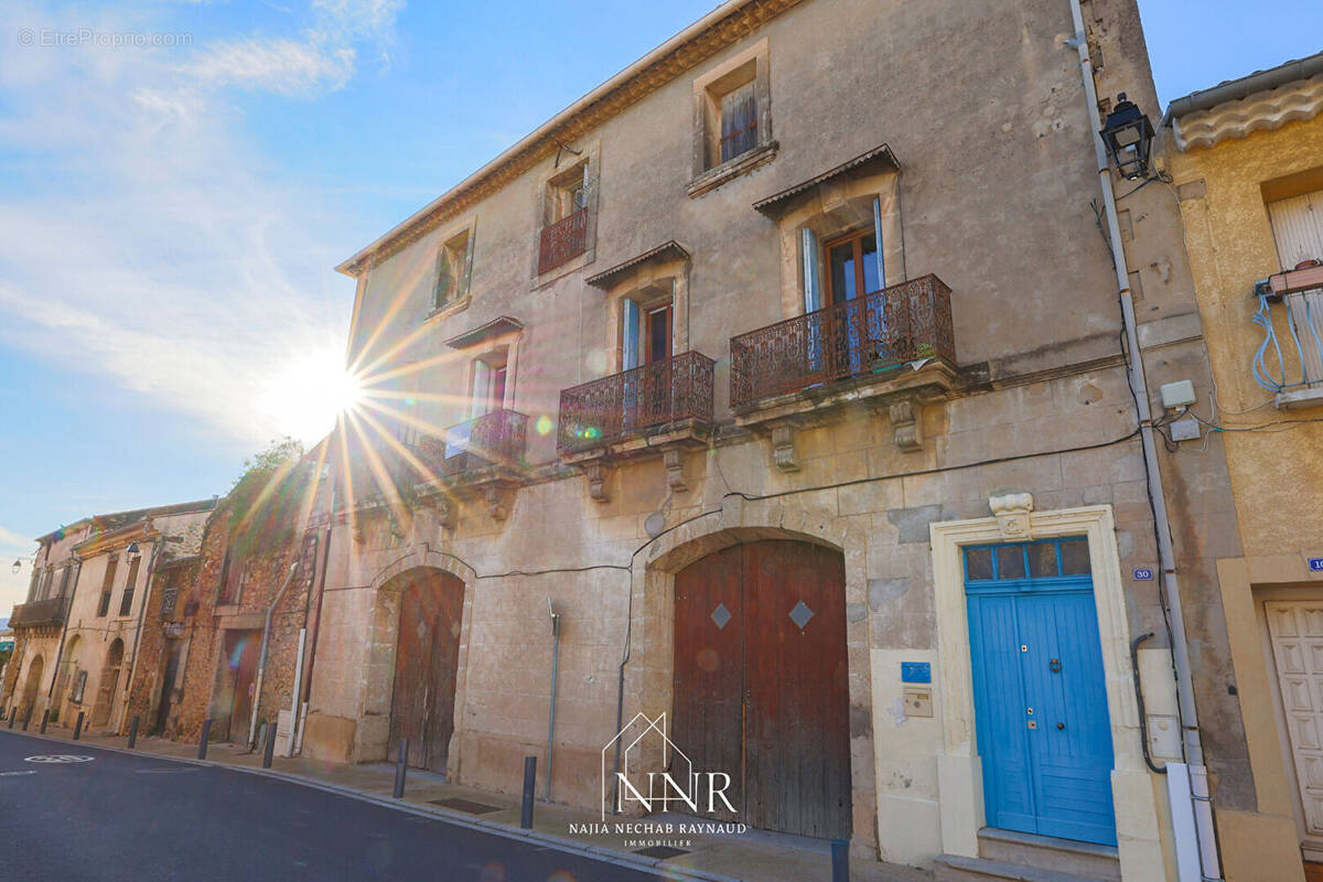 Maison à SAINT-FELIX-DE-LODEZ