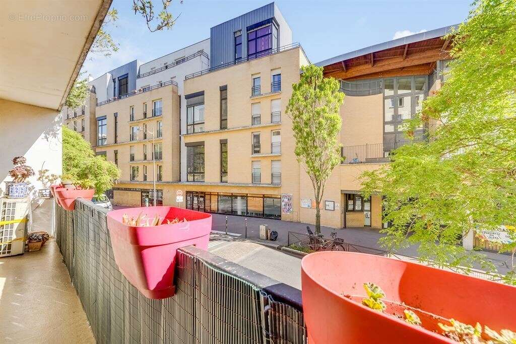 Appartement à PARIS-20E