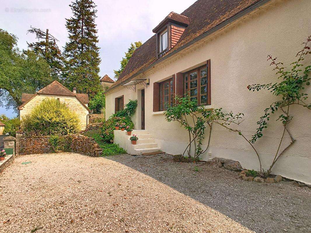 Maison à VAYRAC