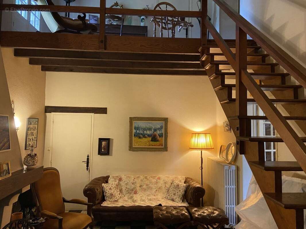 Maison à LA CHAPELLE-MONTLINARD