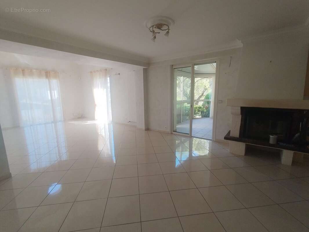 Maison 180 m² à La Baule-Escoublac  - photo 2