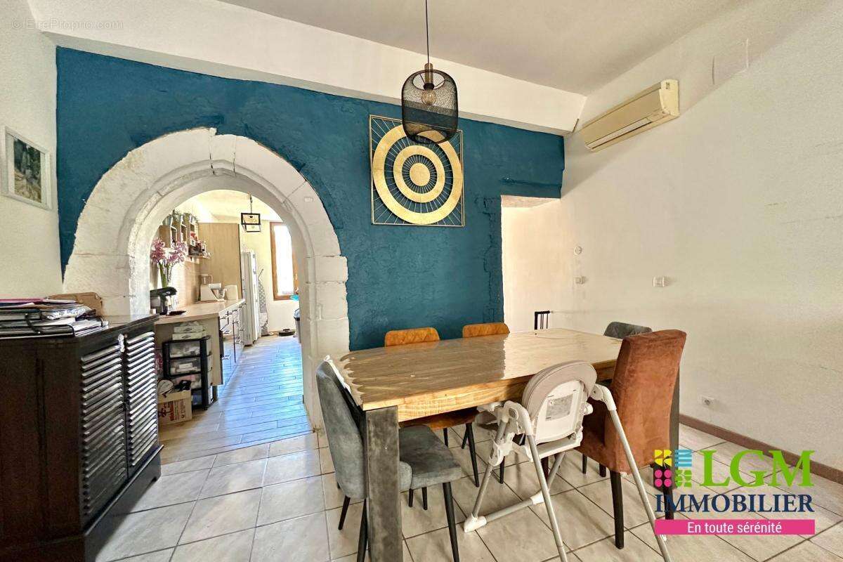 LUNEL - Maison d'habitation usage mixte coeur de ville - photo 4