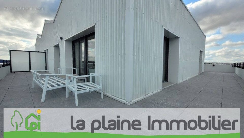 Appartement à FLEURY-SUR-ORNE