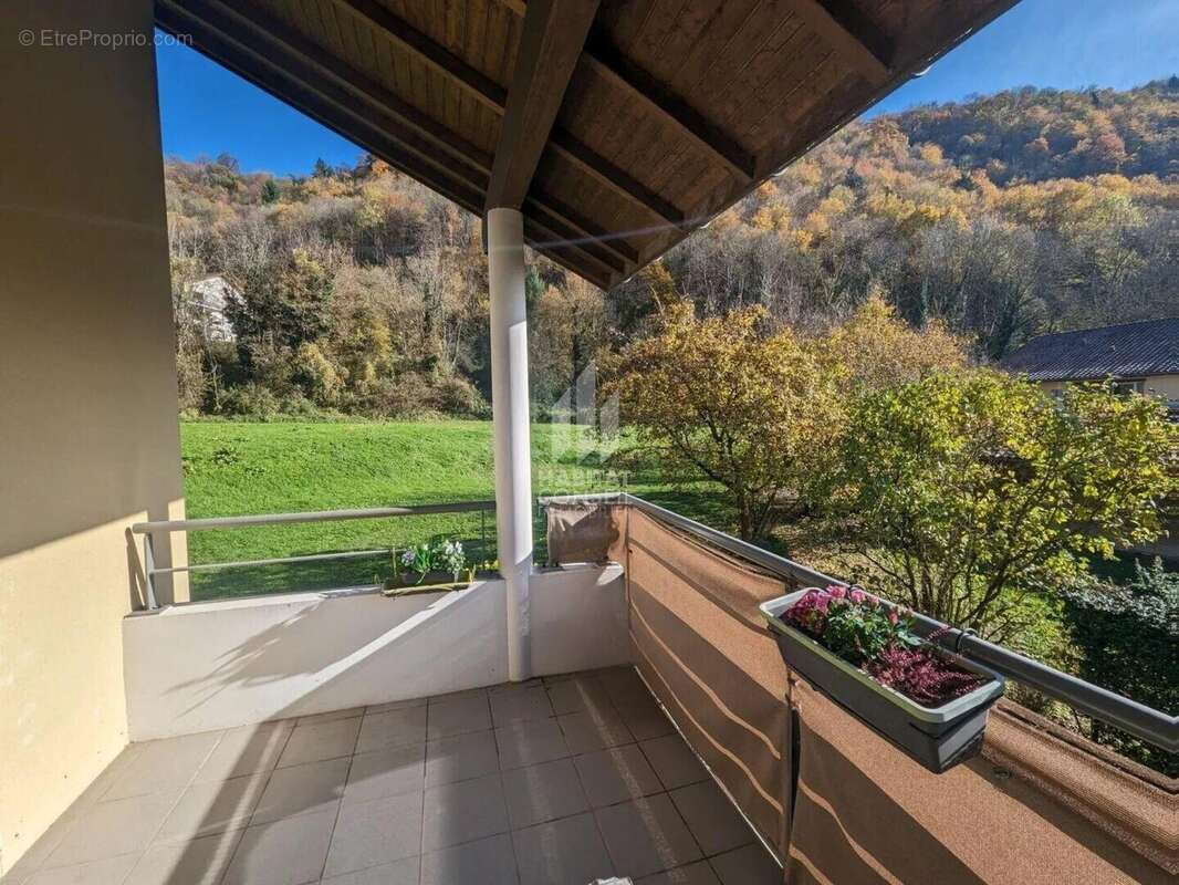 Appartement à TENCIN