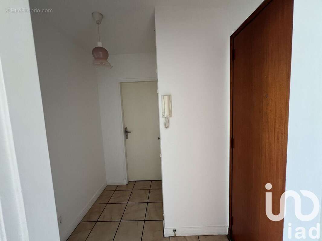 Photo 2 - Appartement à RIS-ORANGIS