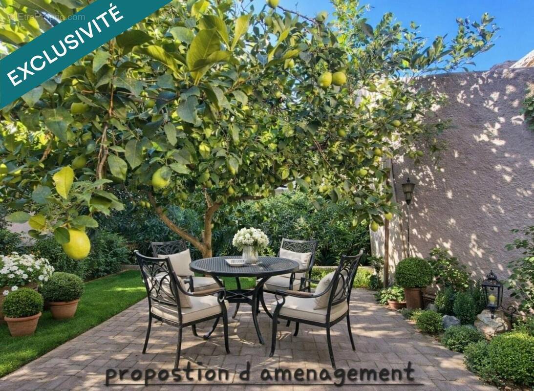 Photo 1 - Maison à GRIMAUD