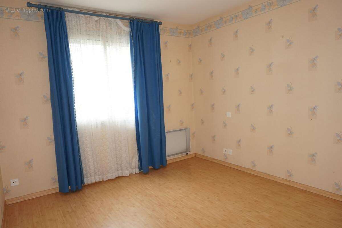 Maison à MORTAGNE-SUR-SEVRE