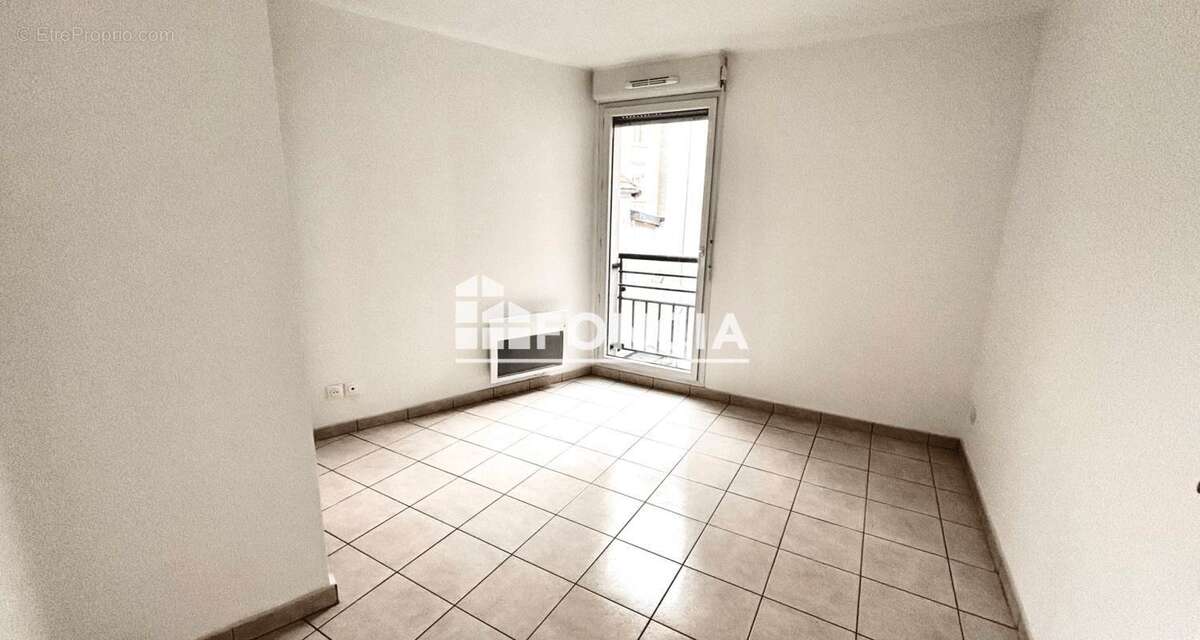 Appartement à PARIS-19E