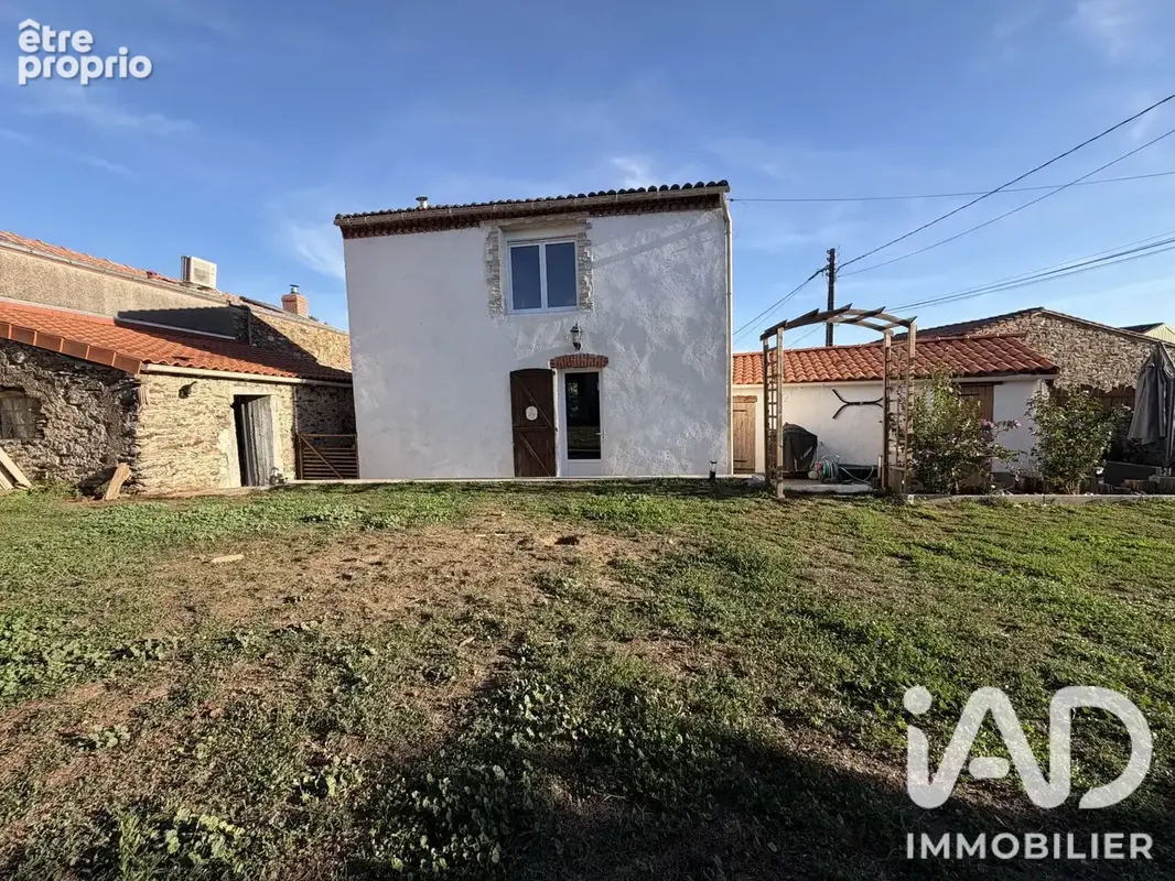 Photo 1 - Maison à LE FUILET