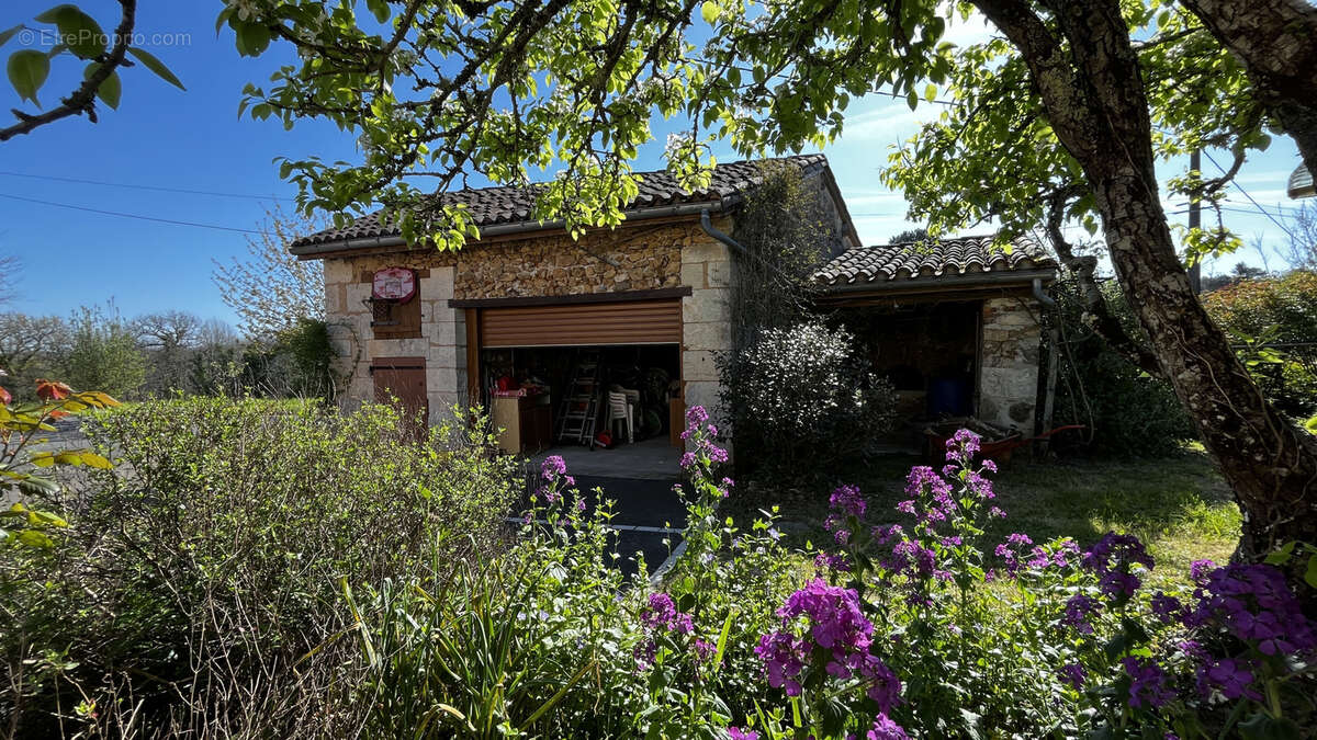 Charmante maison en pierres au cœur de la campagne - photo 18
