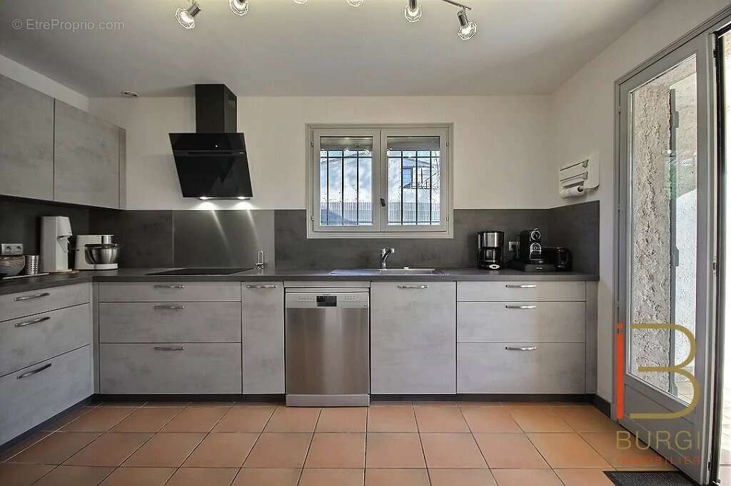 Maison à SAINT-RAPHAEL