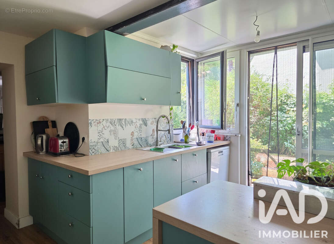 Maison 100 m² à Angouleme  - photo 3