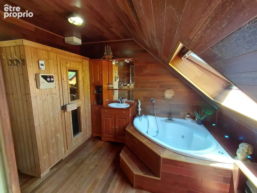 Maison avec de belles prestations - photo 13