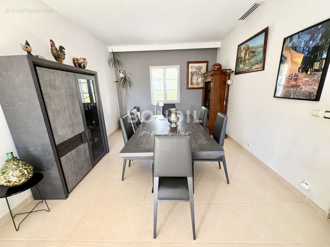 Maison à LA MOTTE-D'AIGUES