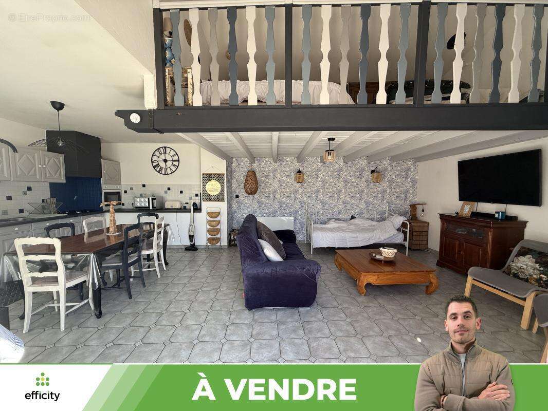 Maison 293 m² à Jaunay-Clan  - photo 13