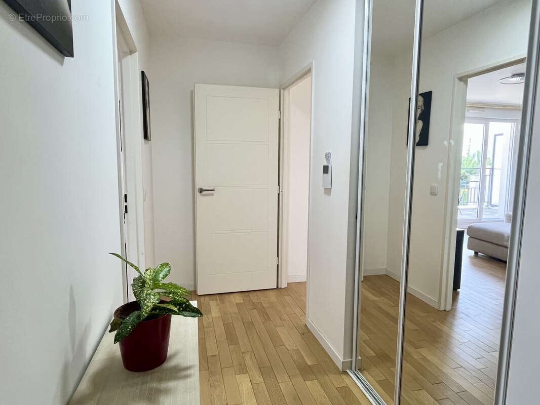 Appartement à SAINT-MAUR-DES-FOSSES