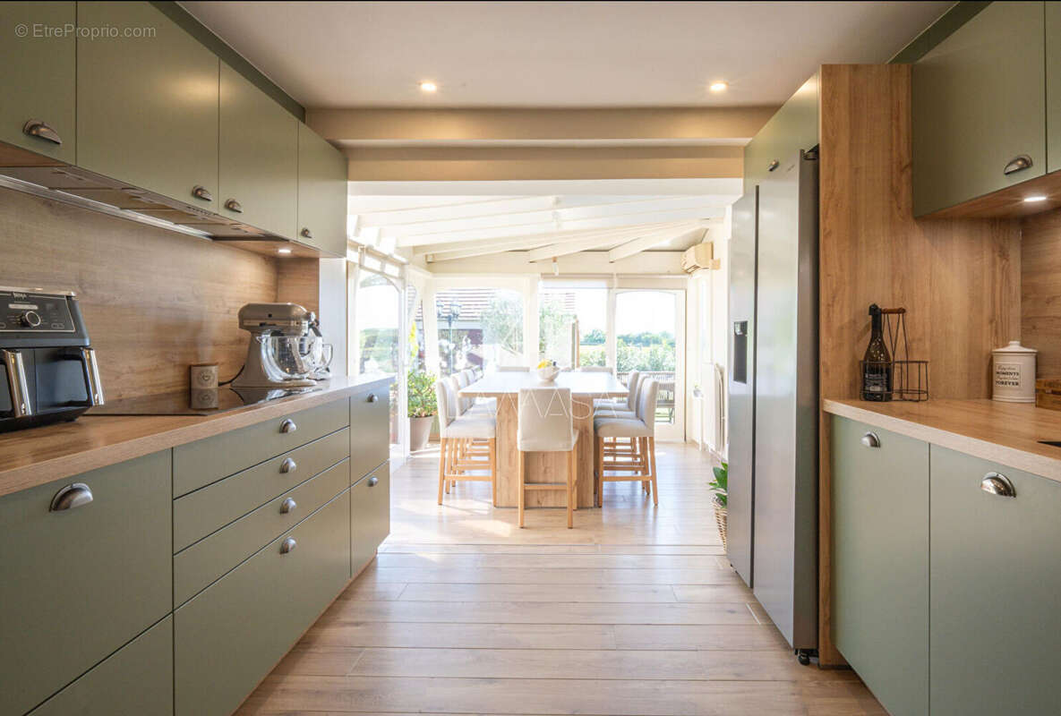 Maison à THORIGNY-SUR-MARNE