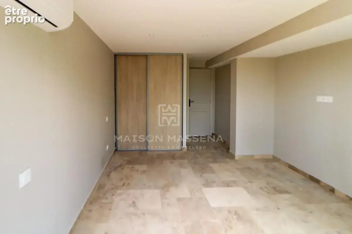 Maison 4 pièces de 110,71m² - photo 6
