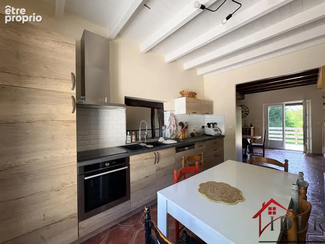 Maison de caractère rénovée avec grand terrain arboré   150 - photo 8