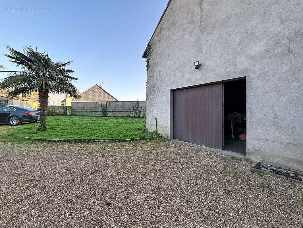 Maison à DOUE-LA-FONTAINE