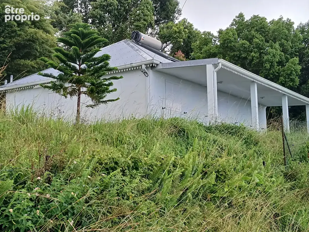 VILLA F4 de 110 m² sur un terrain de 720 m² STE MARIE - photo 3