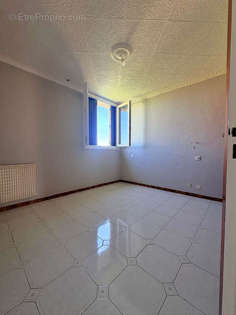Bastia quartier St joseph Appartement F4 avec vue mer - photo 8