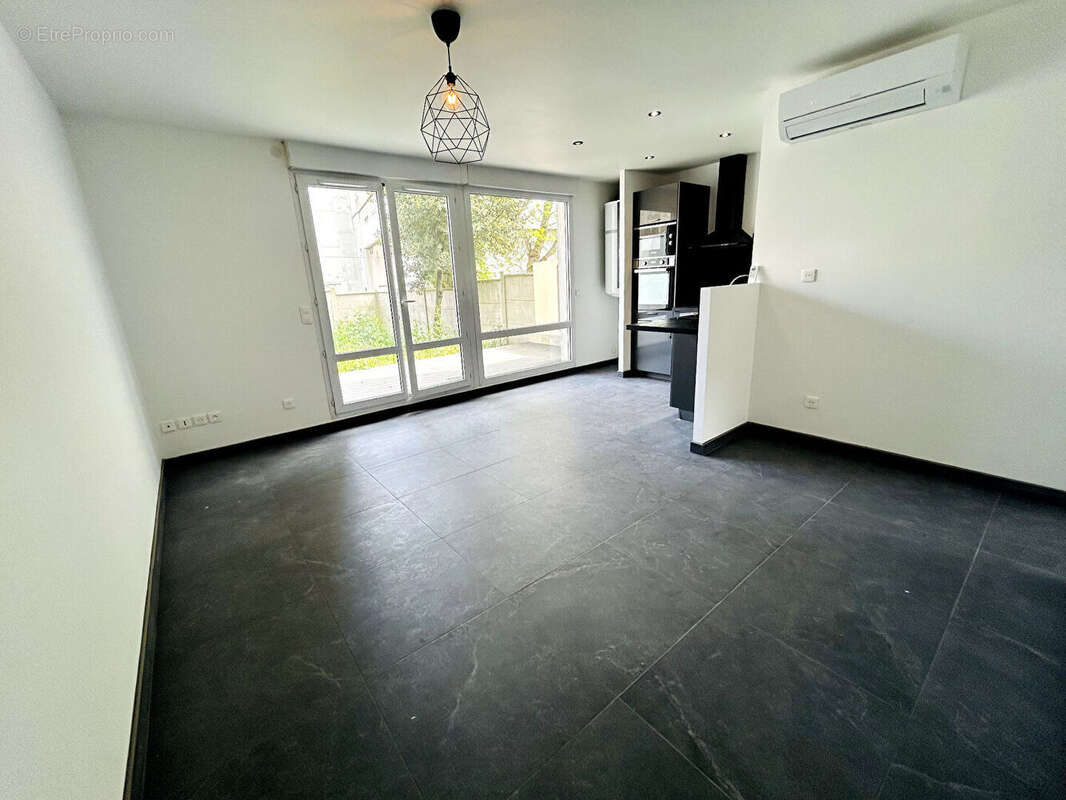 Appartement à MONTREUIL