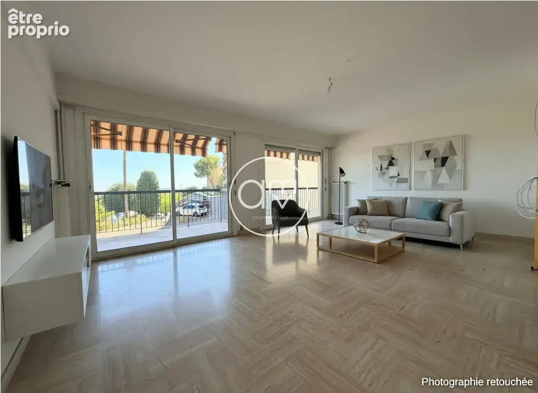 Appartement T4 sur les hauteurs de TOULON avec terrasse, stationnement et cave - photo 4