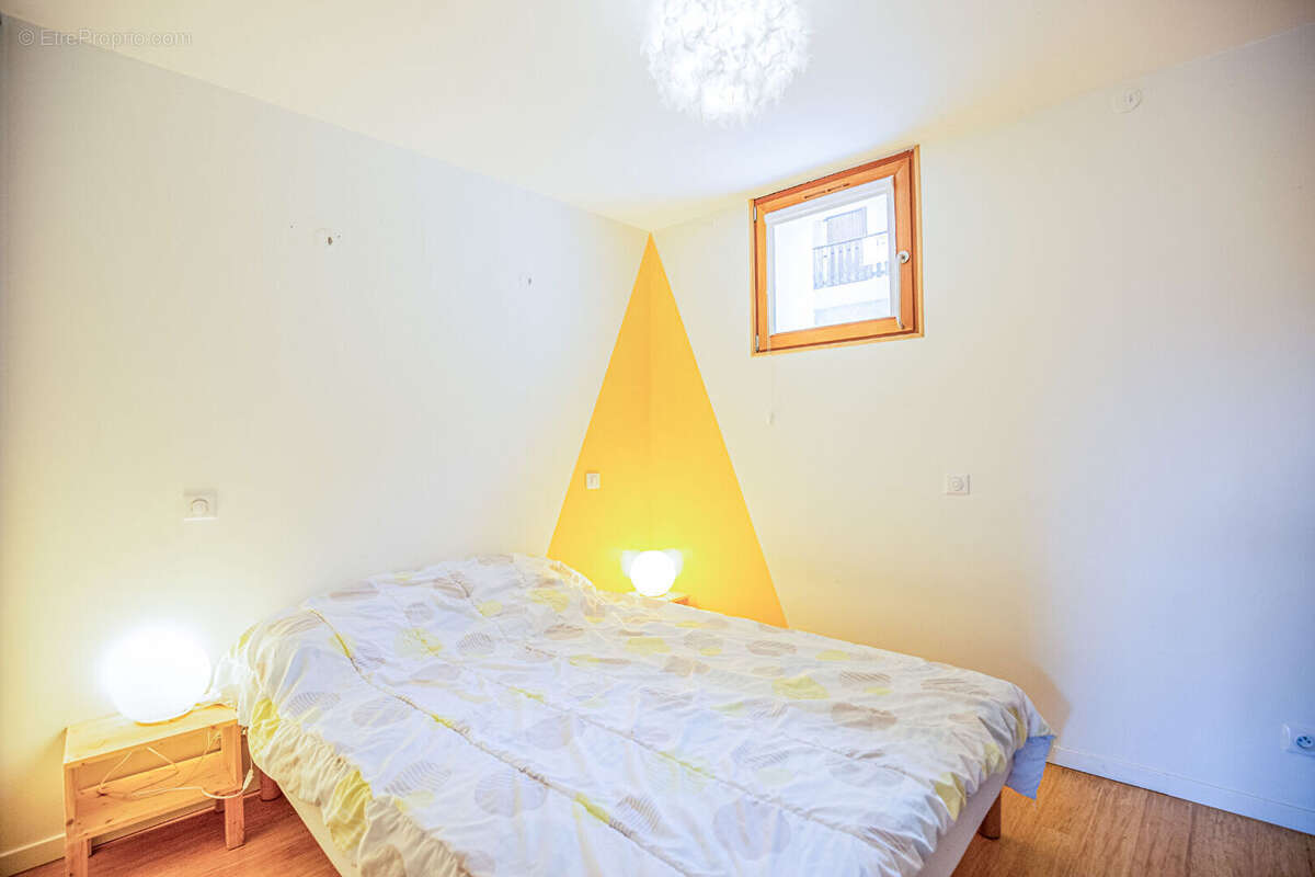 Agence immobiliere laforet - exclusivite - "cyprès" - poisy - appartement rez-de-jardin t3 de 63,66m² - cave - place privative c - photo 7