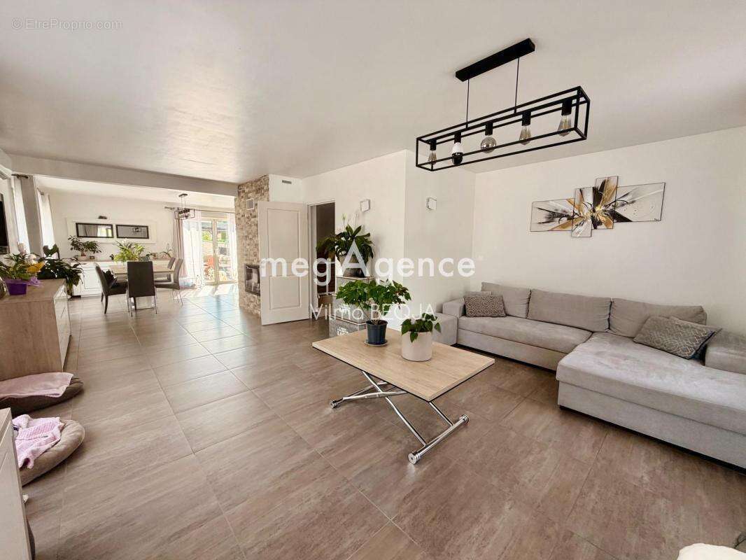 Maison contemporaine d’exception – 185 m² – 5 chambres – Prestations de qualité - photo 7