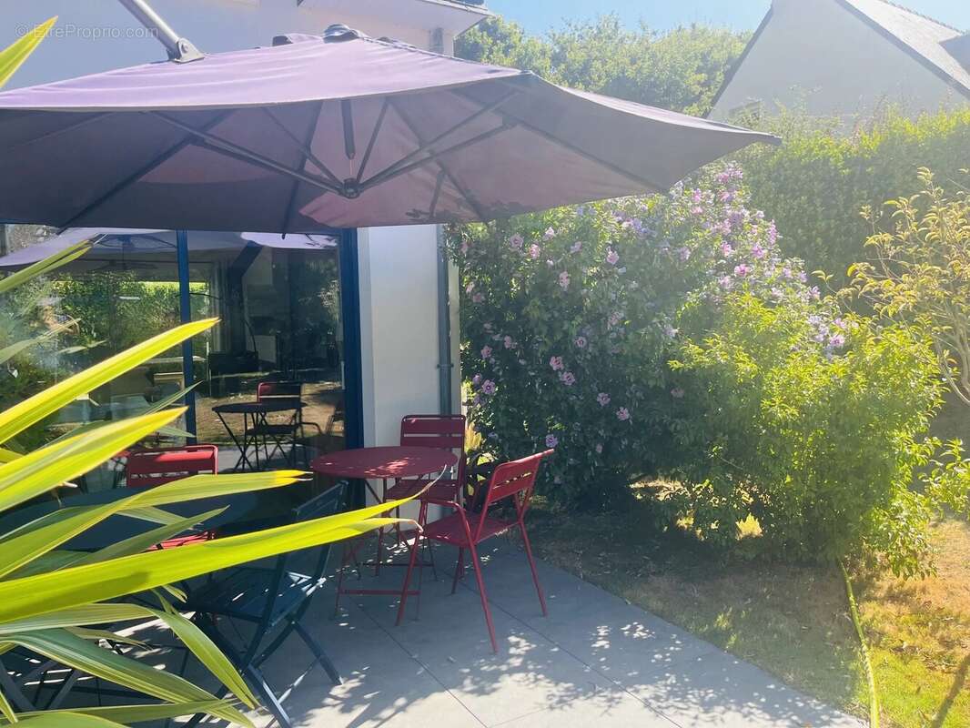 Maison à LARMOR-BADEN