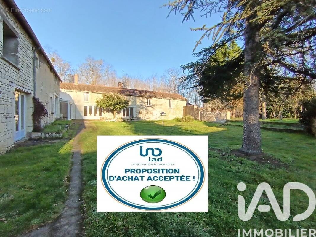 Photo 1 - Maison à MONTS-SUR-GUESNES