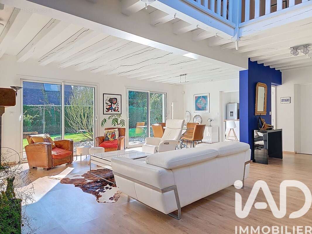 Photo 2 - Maison à MONT-SAINT-AIGNAN