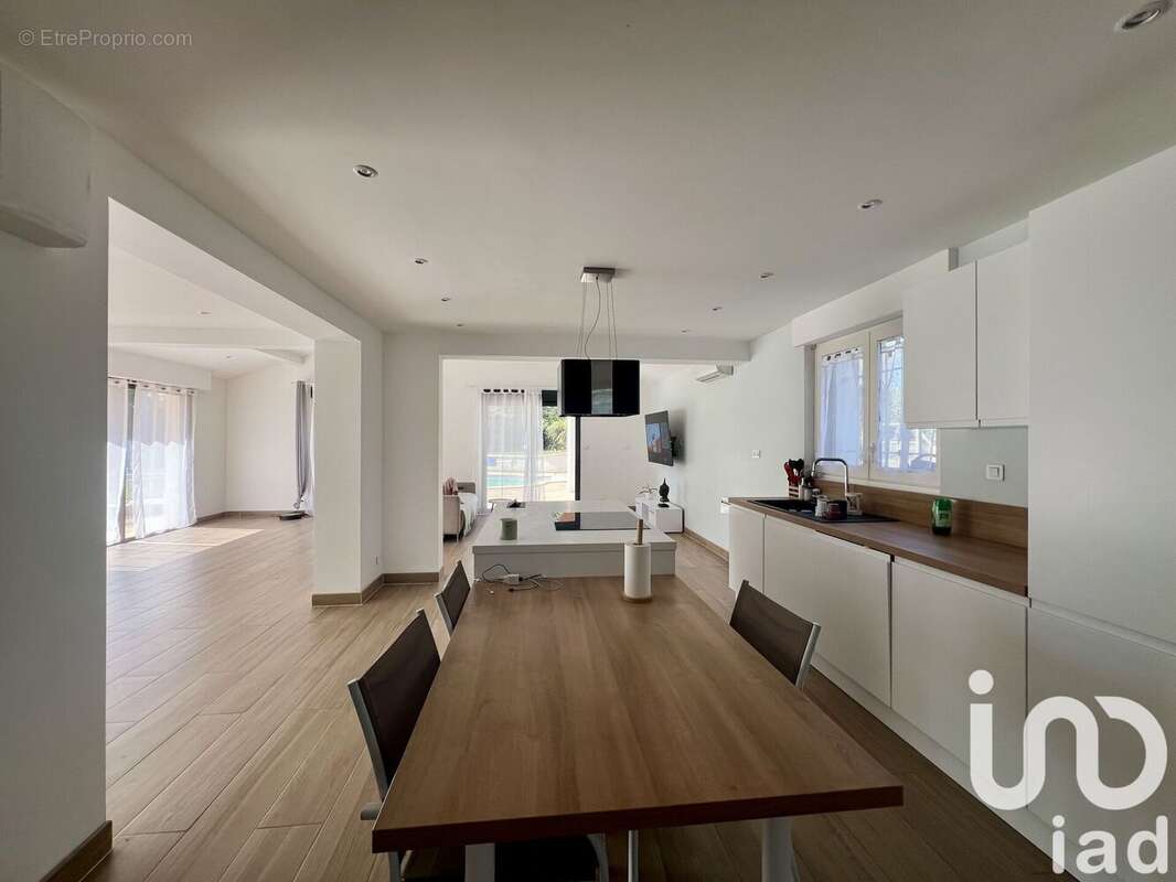 Photo 3 - Maison à BRANNE