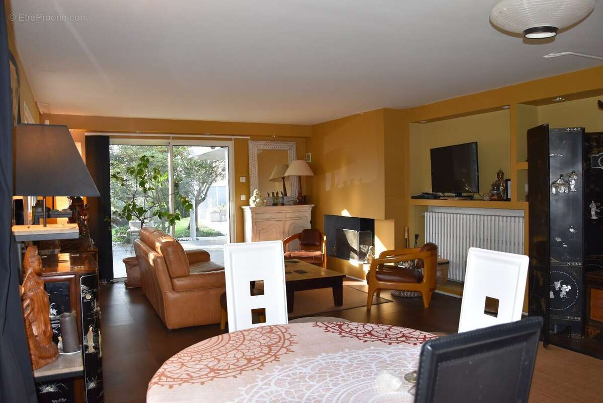 Maison à L'ISLE-JOURDAIN