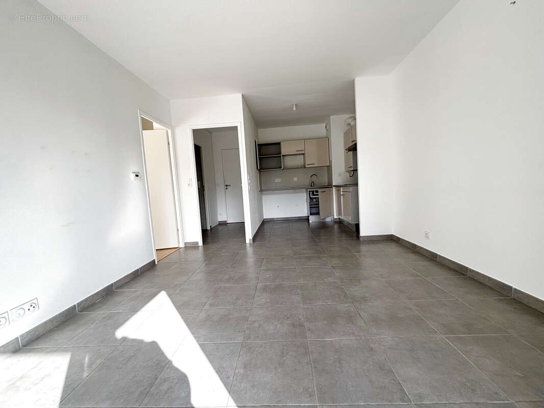 Appartement à MONTLIGNON