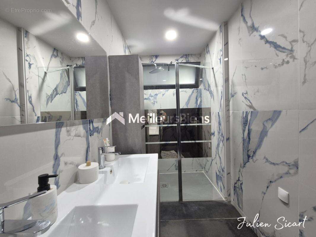 Villa contemporaine plain pied de 172m² - photo 18