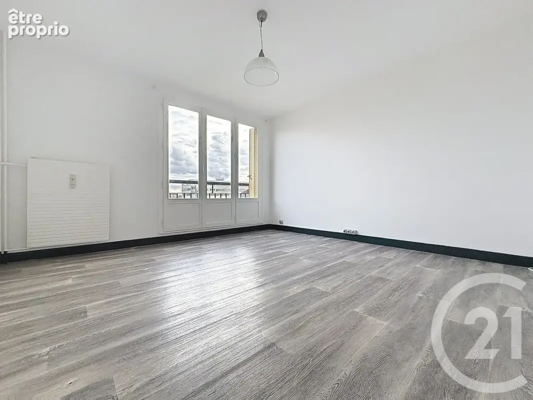 Appartement 3 pièces 59 m² à vendre à Troyes (10000) - photo 2