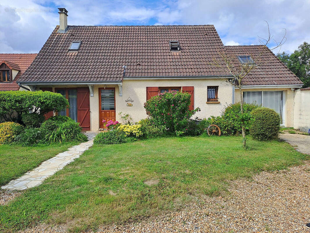 Maison à RAMBOUILLET