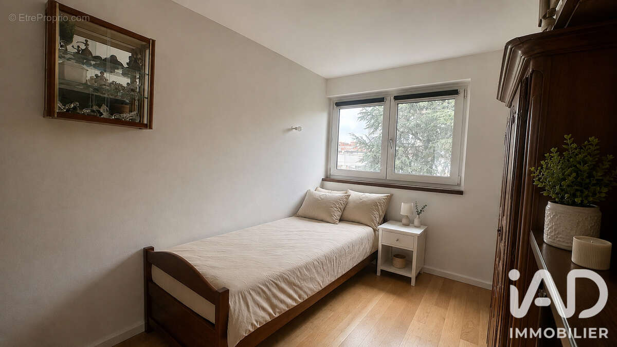 Photo 5 - Appartement à MONTROUGE