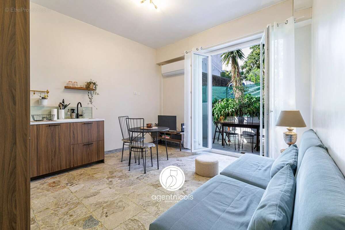 Nice // valrose: 2 pièces-  rénové- terrasse - calme - photo 2