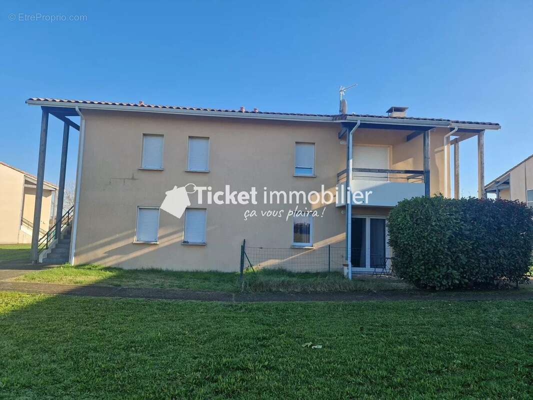 Appartement à MONDONVILLE