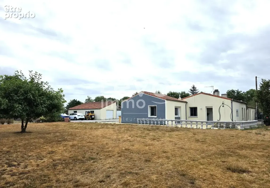 Maison familiale 126m² Corcoué sur Logne 44650 - photo 2