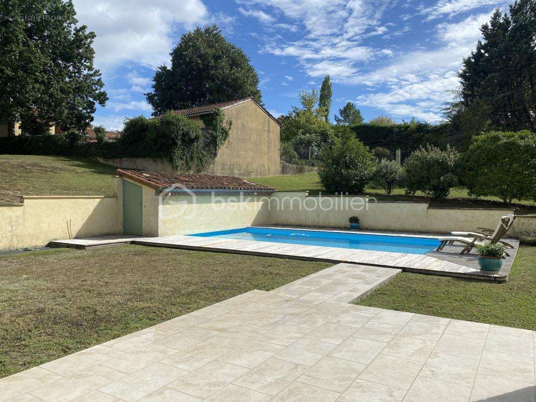 Belle villa T4/5 de construction traditionnelle avec piscine - photo 11
